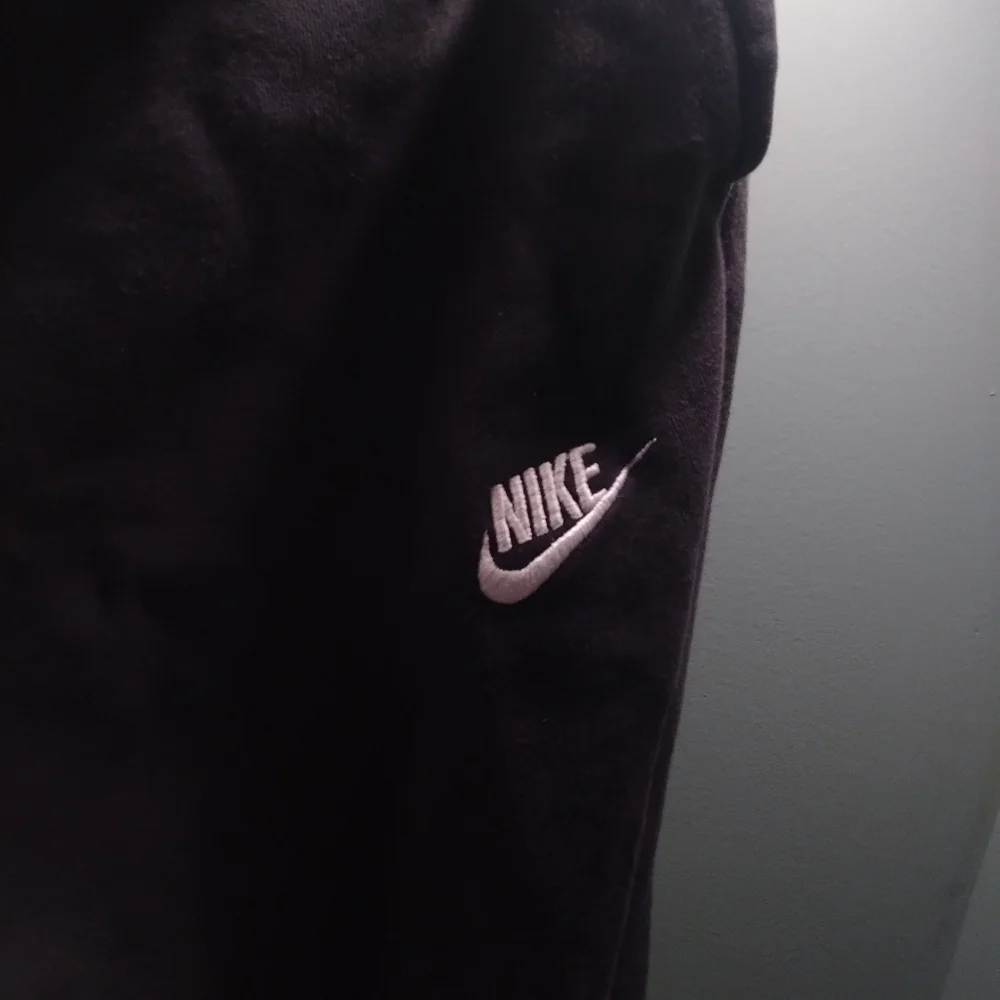 Sweat pants - Picture 3 of 6